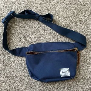 Herschel belt bag